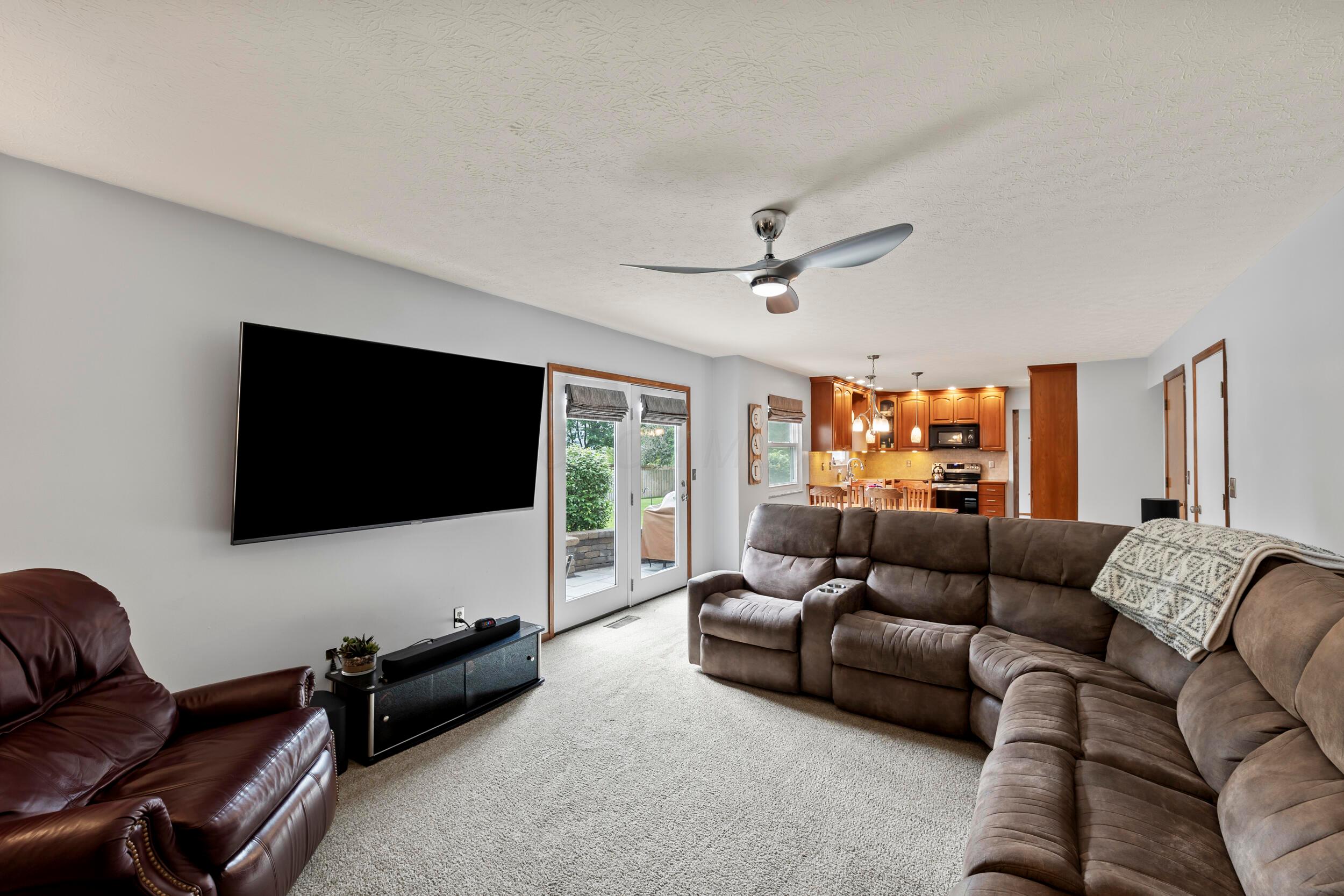 3098 Stouenburgh Drive, Hilliard, Ohio image 24