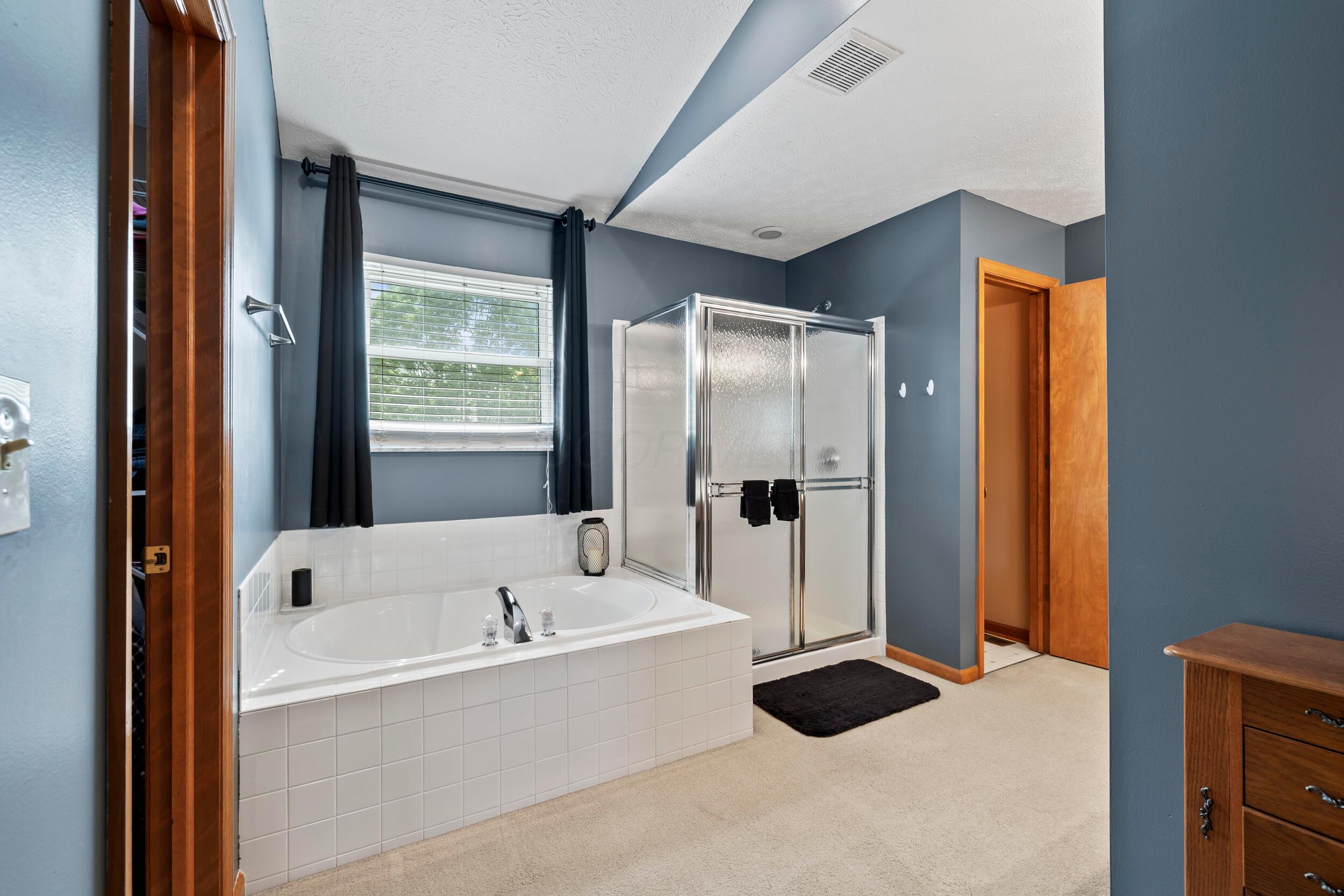 3098 Stouenburgh Drive, Hilliard, Ohio image 36