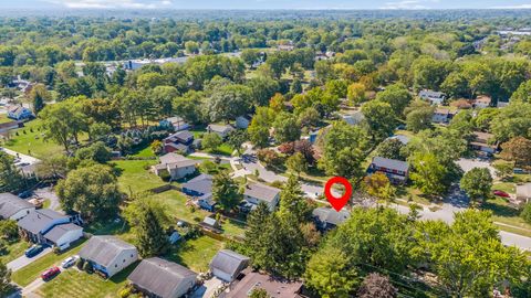 Tiny photo for 200 Matthew Avenue, Westerville, OH 43081 (MLS # 225037535)