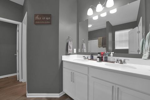 Tiny photo for 297 Mahogany Lane, Commercial Point, OH 43116 (MLS # 226003055)