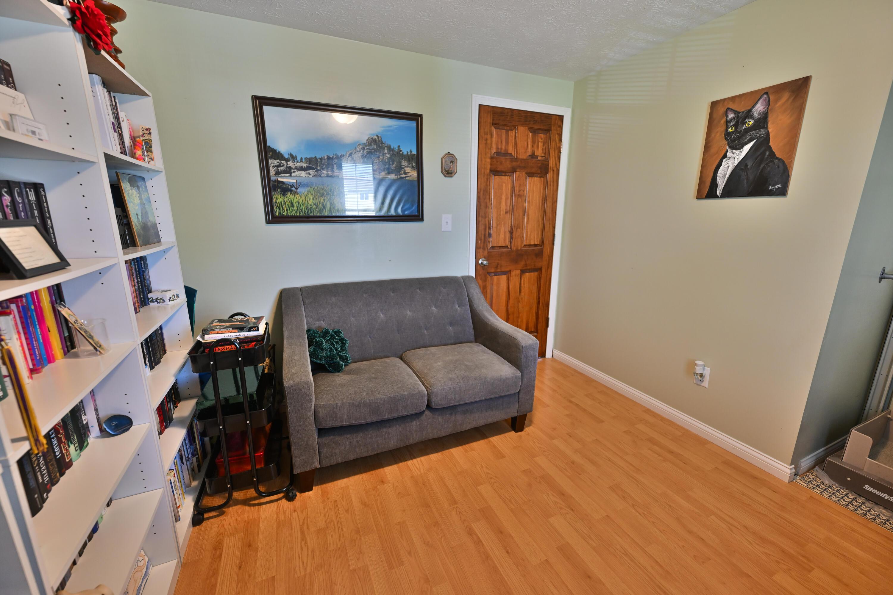 Columbus, Ohio 43232, United States, 3 Bedrooms Bedrooms, ,2 BathroomsBathrooms,Residential,Contingent,111140