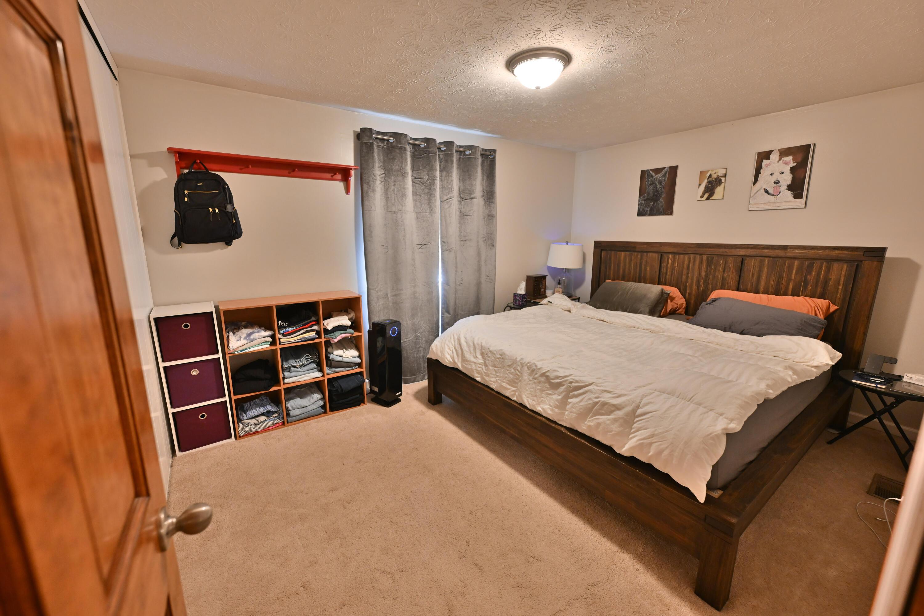 Columbus, Ohio 43232, United States, 3 Bedrooms Bedrooms, ,2 BathroomsBathrooms,Residential,Contingent,111140