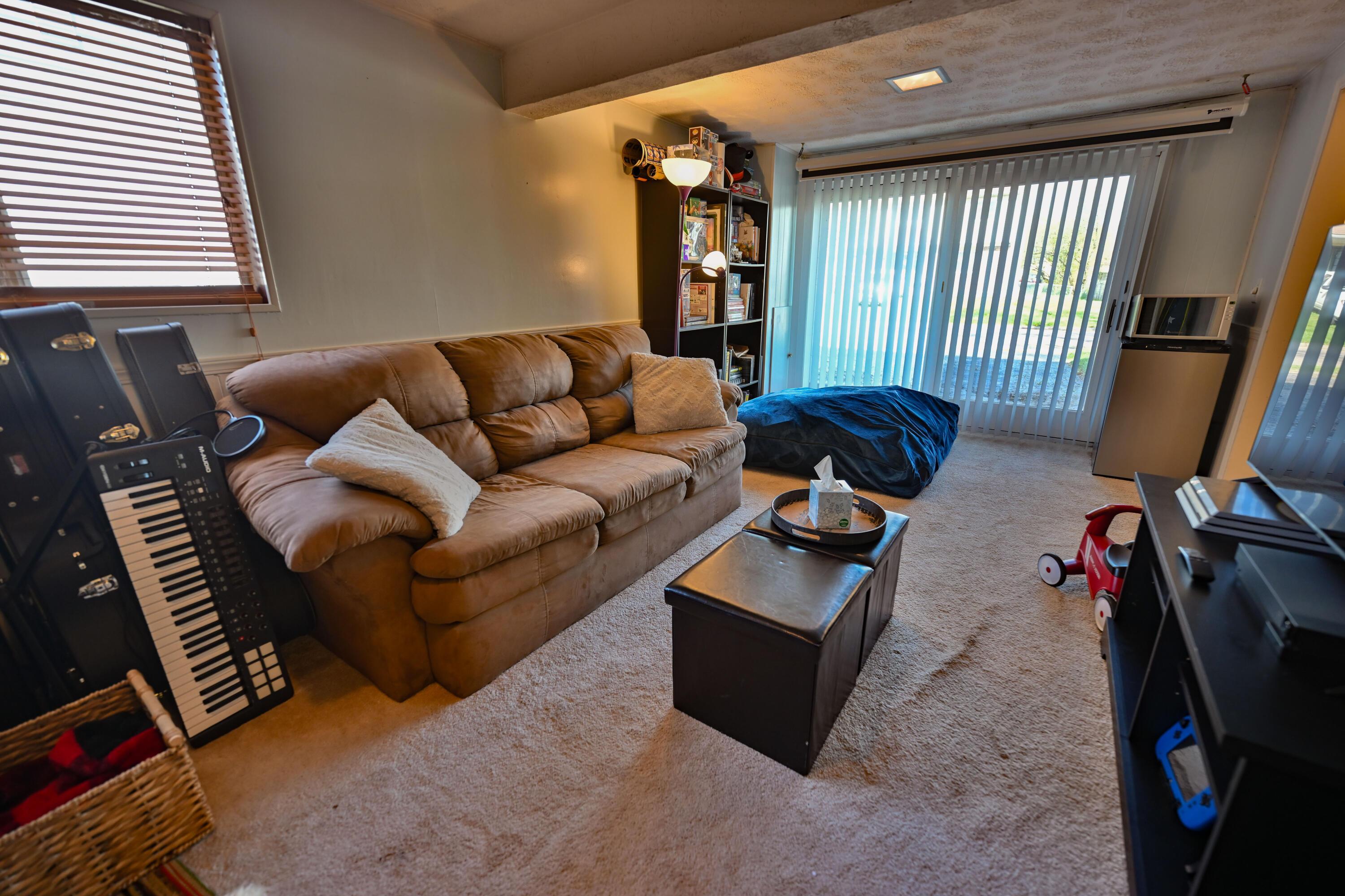 Columbus, Ohio 43232, United States, 3 Bedrooms Bedrooms, ,2 BathroomsBathrooms,Residential,Contingent,111140