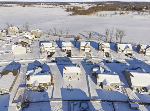 Tiny photo for 325 Green Acres Drive, Johnstown, OH 43031 (MLS # 226002701)