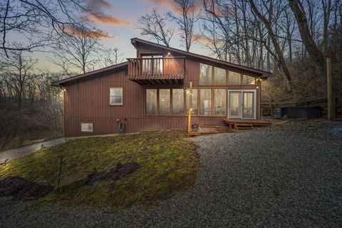 Homes For Sale - 9948 State Route 682<br/> Athens, OH 45701