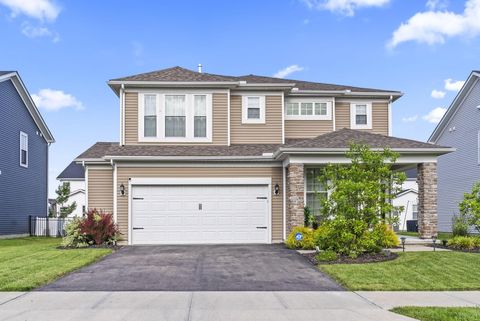 Photo of 3654 Mystic Way, Grove City, OH 43123 (MLS # 226020706)