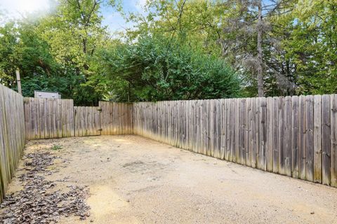 Tiny photo for 1111 Northwest Boulevard 1111 #1111, Columbus, OH 43212 (MLS # 225039699)