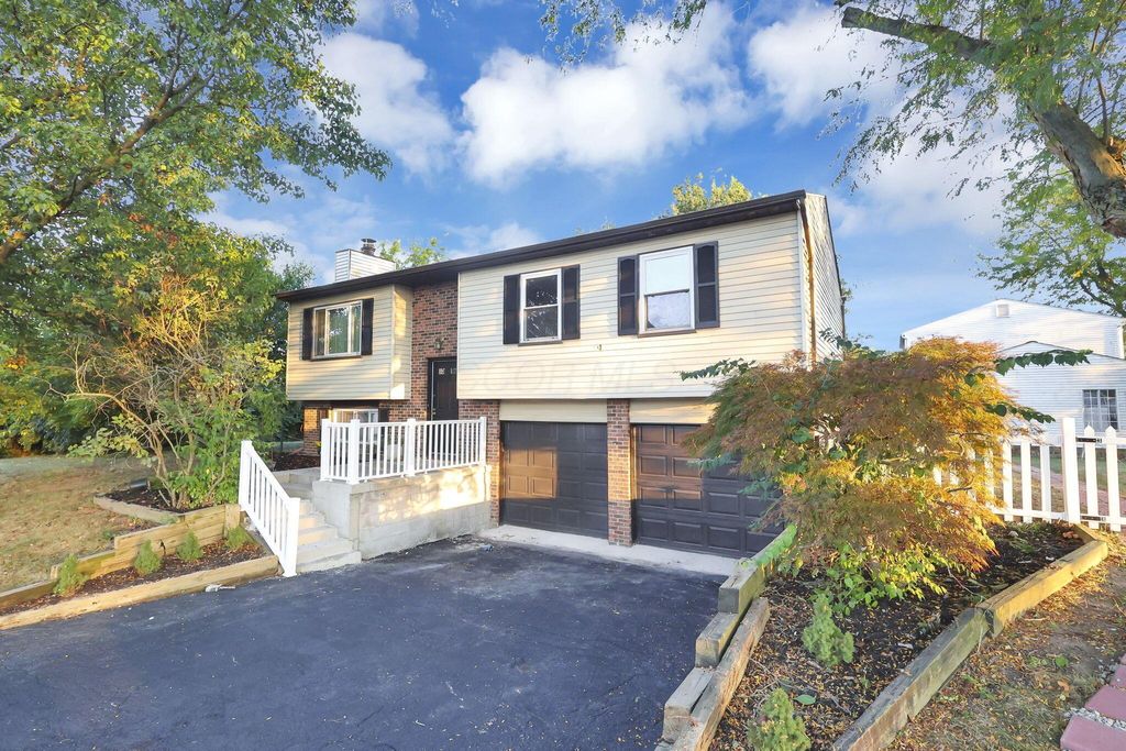 Photo of 5503 Nike Drive, Hilliard, OH 43026 (MLS # 226013573)