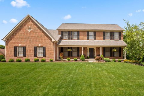 Photo of 5955 Windward Court, Lewis Center, OH 43035 (MLS # 226021311)