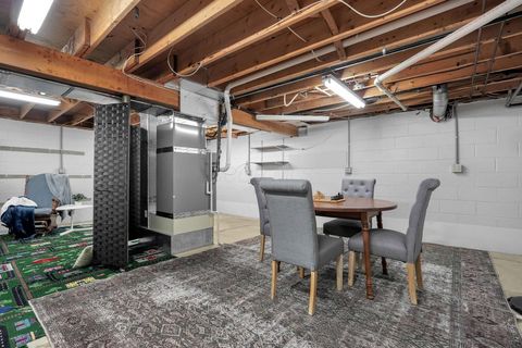 Tiny photo for 401 Busby Avenue, Lancaster, OH 43130 (MLS # 225044266)