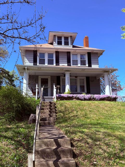 Photo of 2424 Westwood Drive, Columbus, OH 43204 (MLS # 226013283)