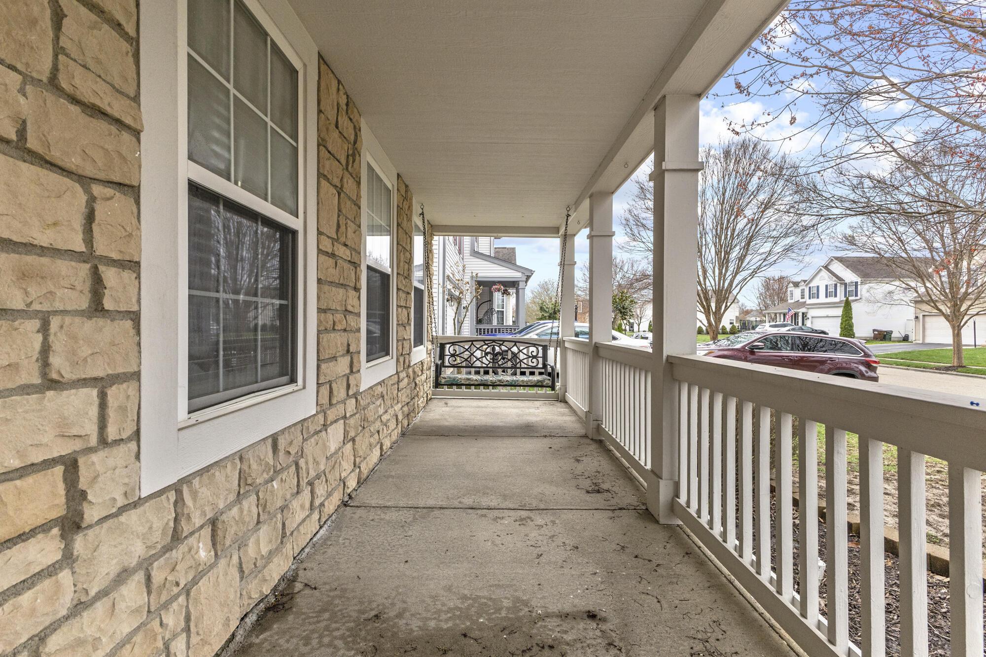 388 Rocky Springs Drive, Blacklick, Ohio image 2