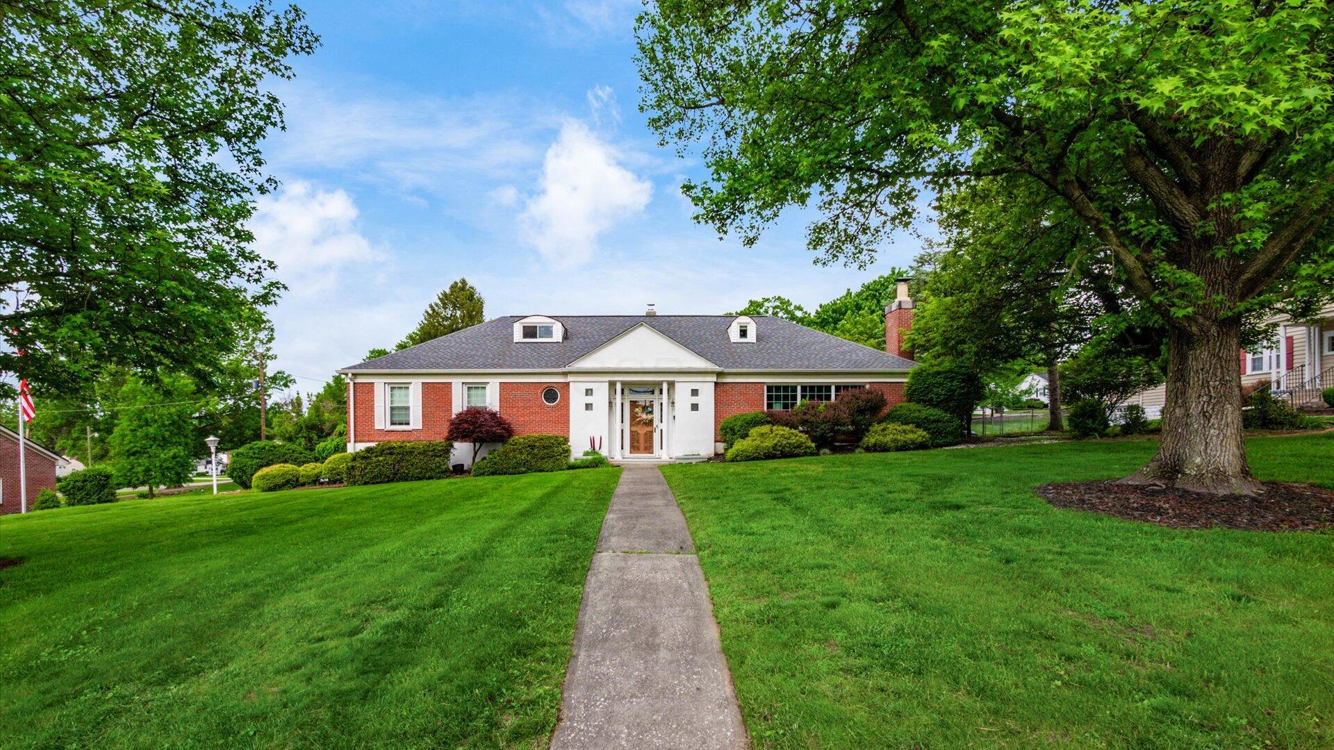 2727 Dresden Road, Zanesville, Ohio image 7