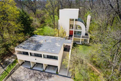 Photo for 6909 Olentangy River Road