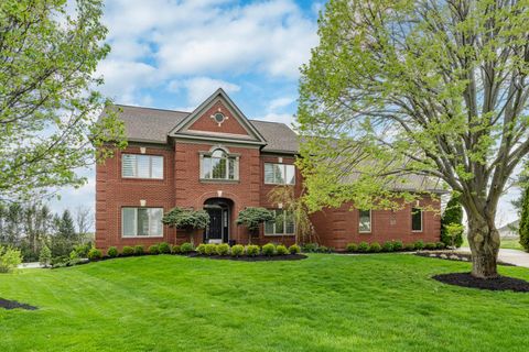 Photo of 4335 Ewing Court, Powell, OH 43065 (MLS # 226012724)