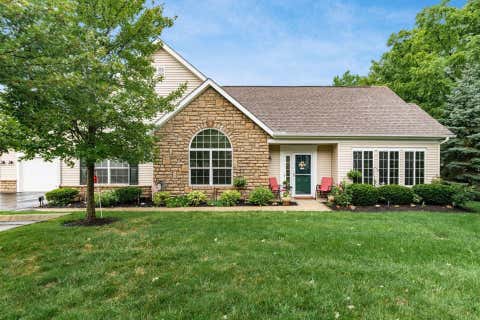 Photo of 4841 Ashleigh Drive, Dublin, OH 43016 (MLS # 226030142)