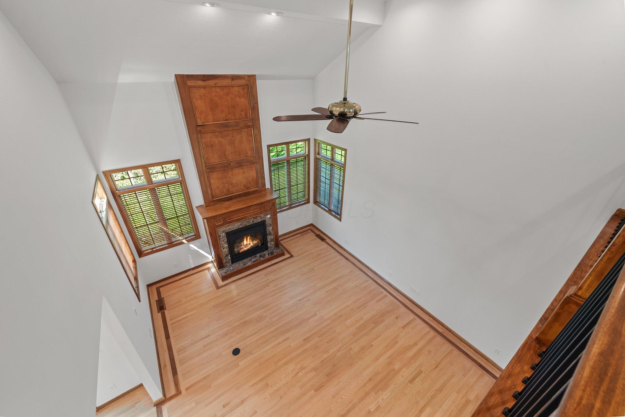 2467 Marthas Wood, Grove City, Ohio image 28