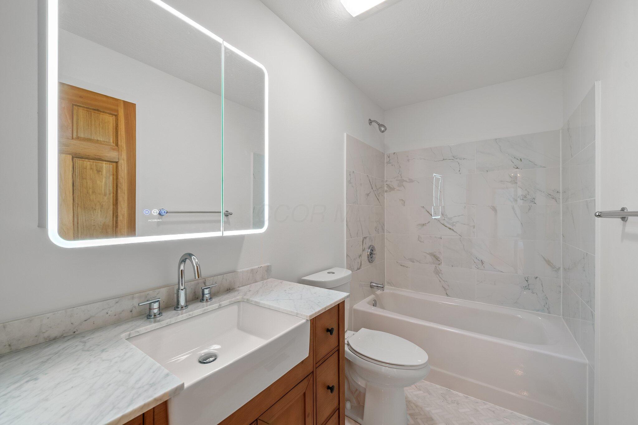 2467 Marthas Wood, Grove City, Ohio image 30