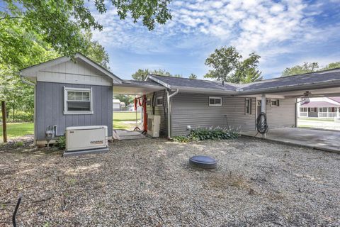 Tiny photo for 13426 Cedar Road NE, Thornville, OH 43076 (MLS # 226024635)