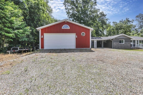 Tiny photo for 13426 Cedar Road NE, Thornville, OH 43076 (MLS # 226024635)