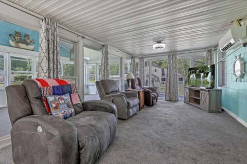 Tiny photo for 13426 Cedar Road NE, Thornville, OH 43076 (MLS # 226024635)