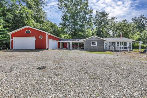 Tiny photo for 13426 Cedar Road NE, Thornville, OH 43076 (MLS # 226024635)