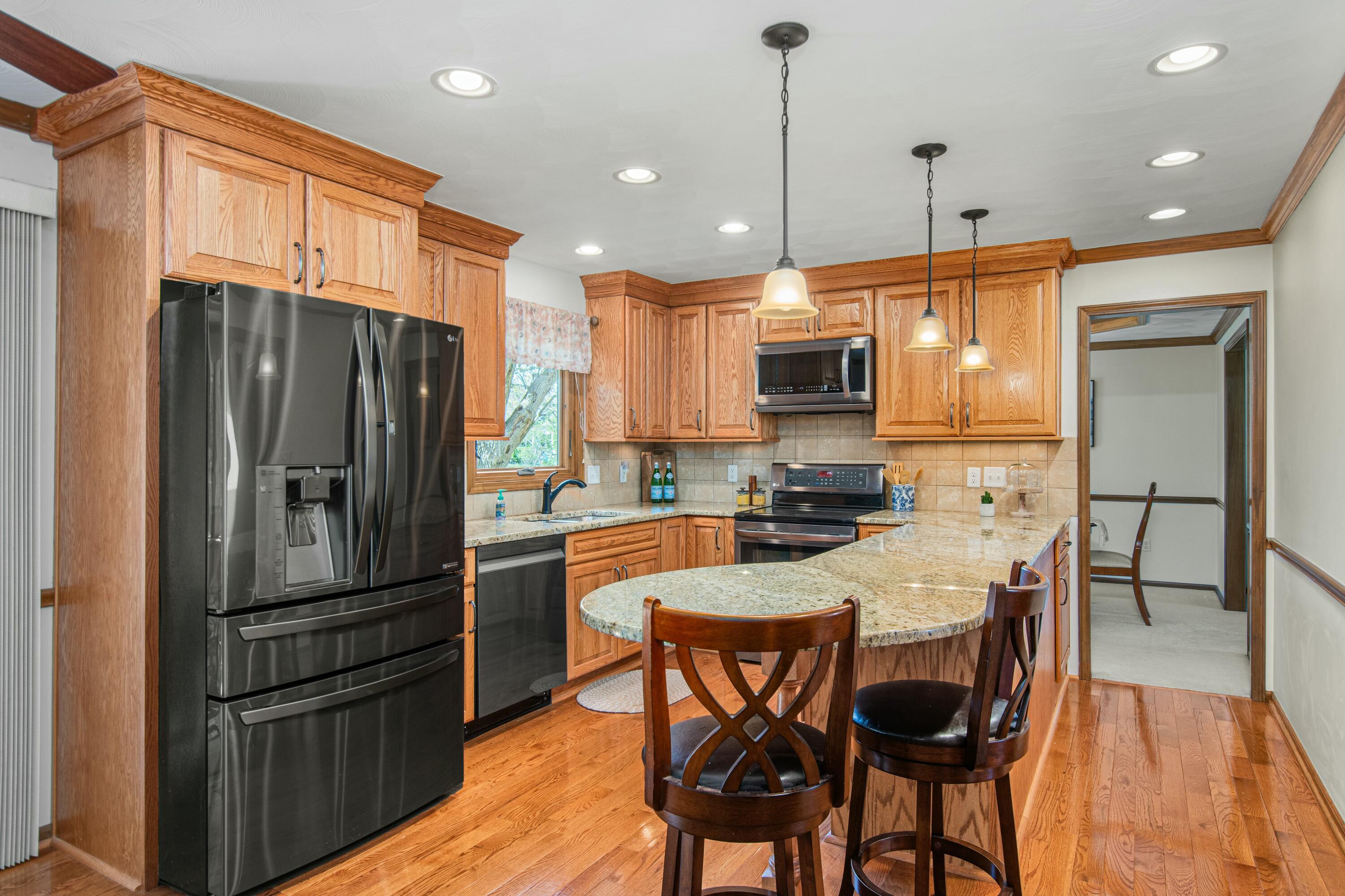 7101 Wendy Trail Lane, Dublin, Ohio image 13