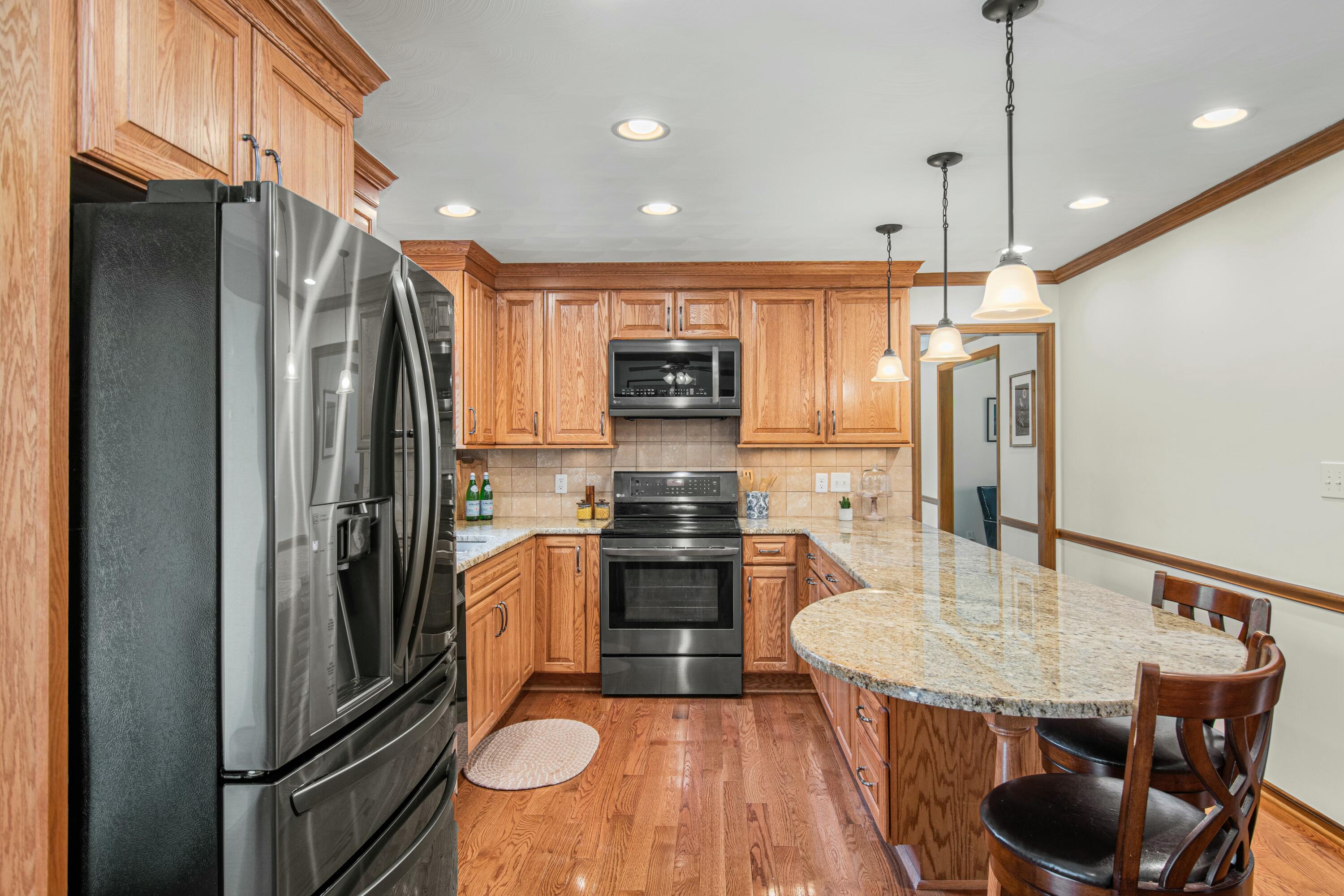 7101 Wendy Trail Lane, Dublin, Ohio image 14