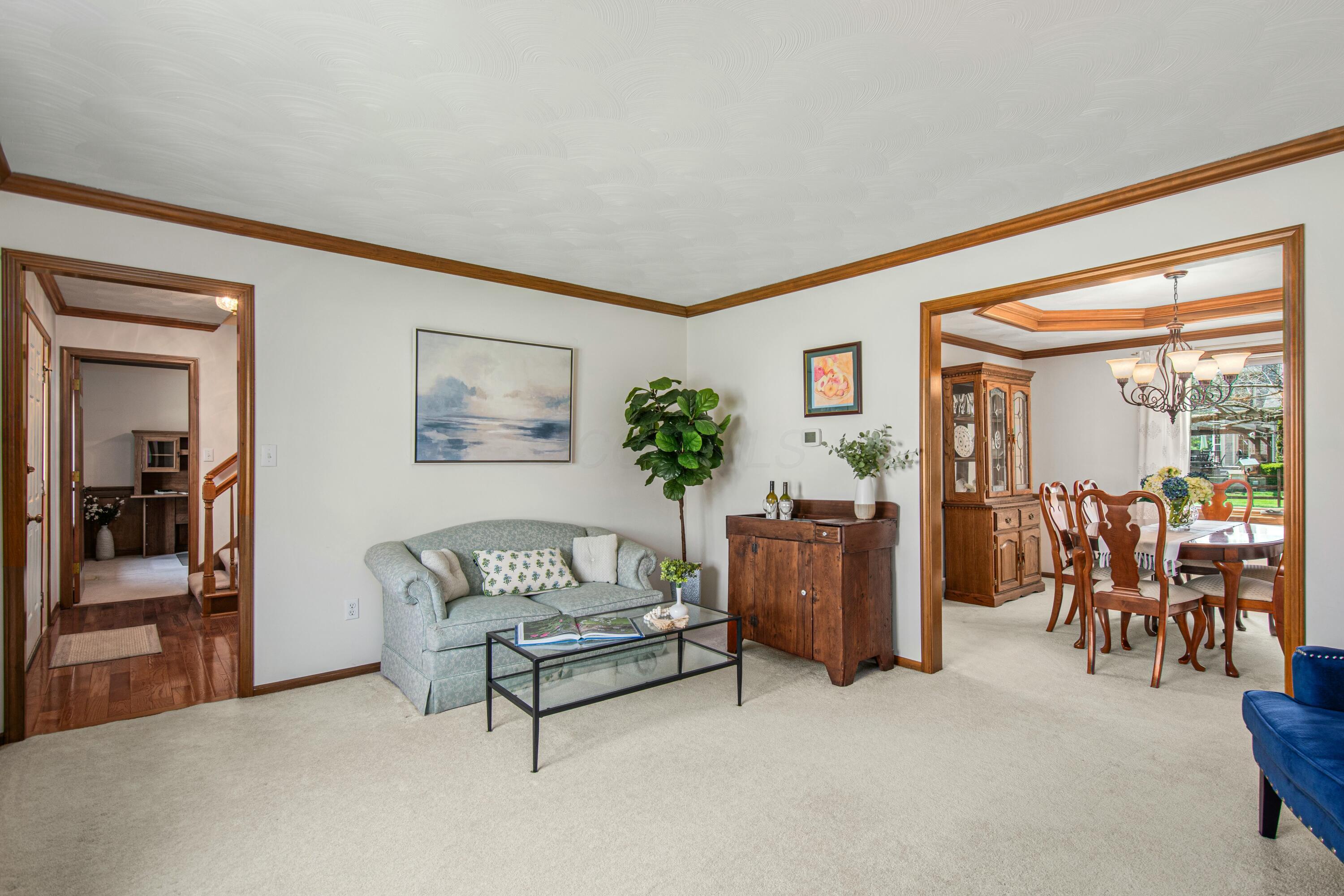 7101 Wendy Trail Lane, Dublin, Ohio image 9