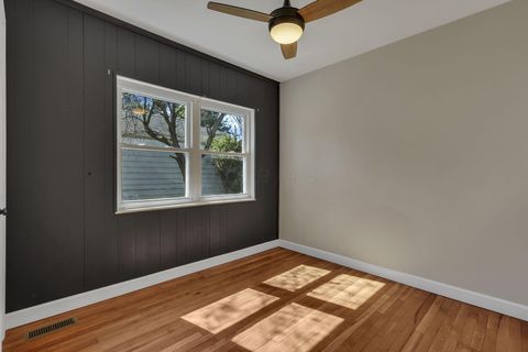 Tiny photo for 2227 Zollinger Road, Columbus, OH 43221 (MLS # 225037574)