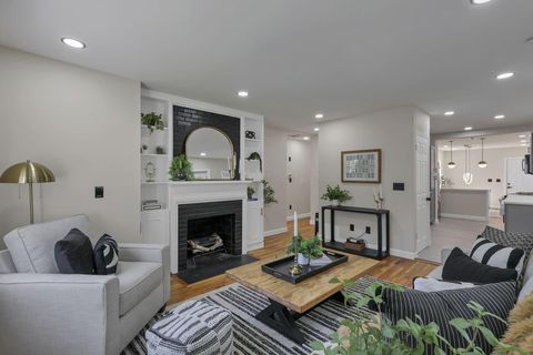 Tiny photo for 2227 Zollinger Road, Columbus, OH 43221 (MLS # 225037574)