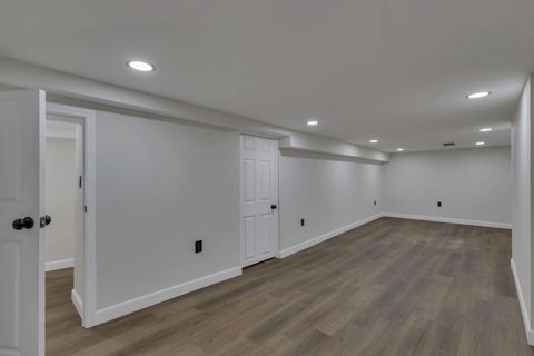 Tiny photo for 2227 Zollinger Road, Columbus, OH 43221 (MLS # 225037574)