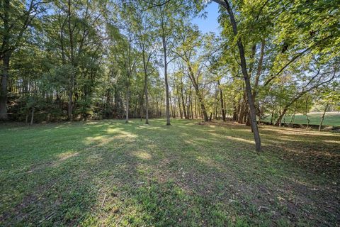 Tiny photo for 9426 Bennington Chapel Road NW, Centerburg, OH 43011 (MLS # 225036520)