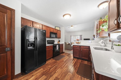 Tiny photo for 3194 Sitka Spruce Drive, Grove City, OH 43123 (MLS # 226036366)
