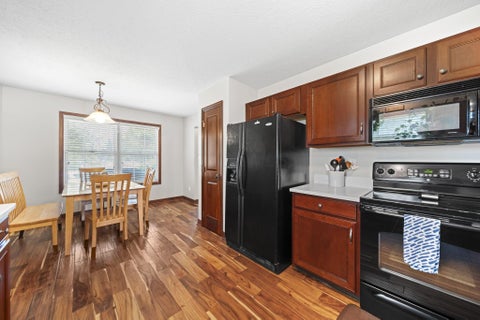 Tiny photo for 3194 Sitka Spruce Drive, Grove City, OH 43123 (MLS # 226036366)