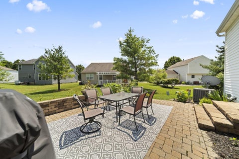 Tiny photo for 3194 Sitka Spruce Drive, Grove City, OH 43123 (MLS # 226036366)