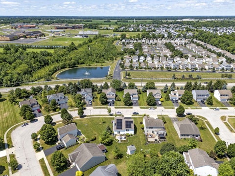 Tiny photo for 3194 Sitka Spruce Drive, Grove City, OH 43123 (MLS # 226036366)