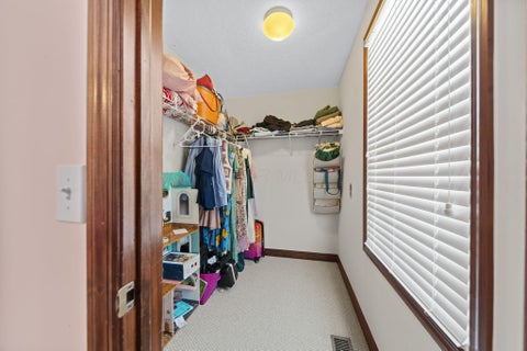 Tiny photo for 3194 Sitka Spruce Drive, Grove City, OH 43123 (MLS # 226036366)