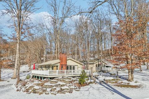 Photo of 27720 Norris Road, Tippecanoe, OH 44699 (MLS # 226002089)