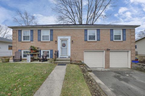 Photo of 167 Lansdowne Avenue, Columbus, OH 43230 (MLS # 226003829)