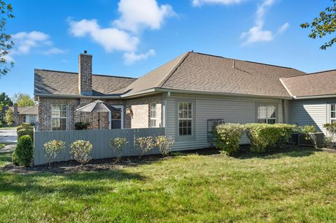 Tiny photo for 301 Villa Oaks Lane, Columbus, OH 43230 (MLS # 225037385)