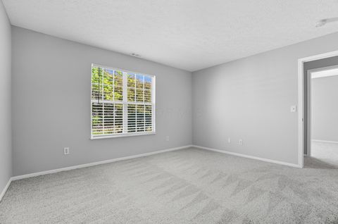 Tiny photo for 301 Villa Oaks Lane, Columbus, OH 43230 (MLS # 225037385)