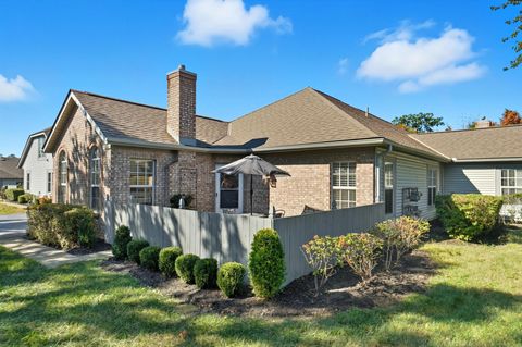 Tiny photo for 301 Villa Oaks Lane, Columbus, OH 43230 (MLS # 225037385)