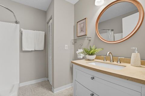 Tiny photo for 301 Villa Oaks Lane, Columbus, OH 43230 (MLS # 225037385)