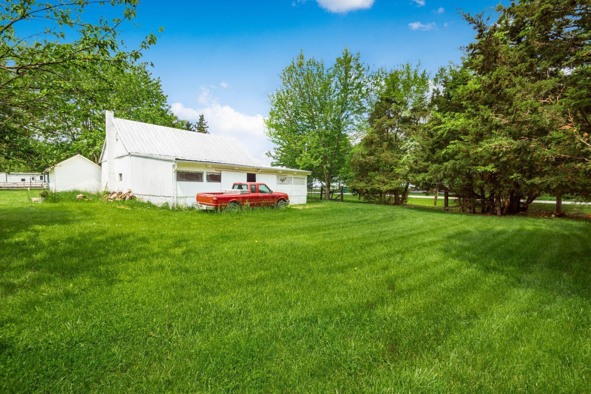8165 Lucas Road, Plain City, Ohio image 9