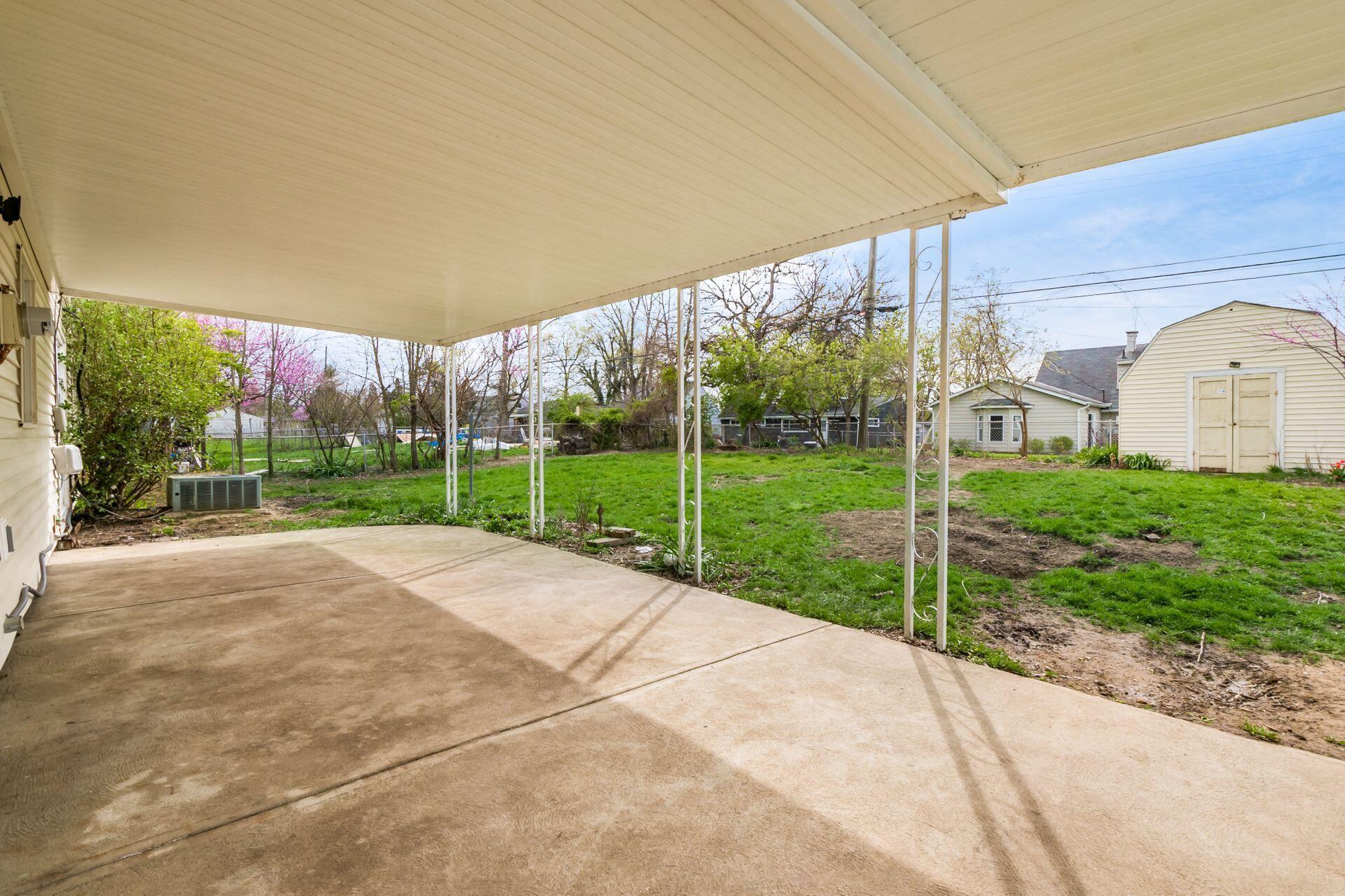 4315 Brookgrove Drive, Grove City, Ohio image 28