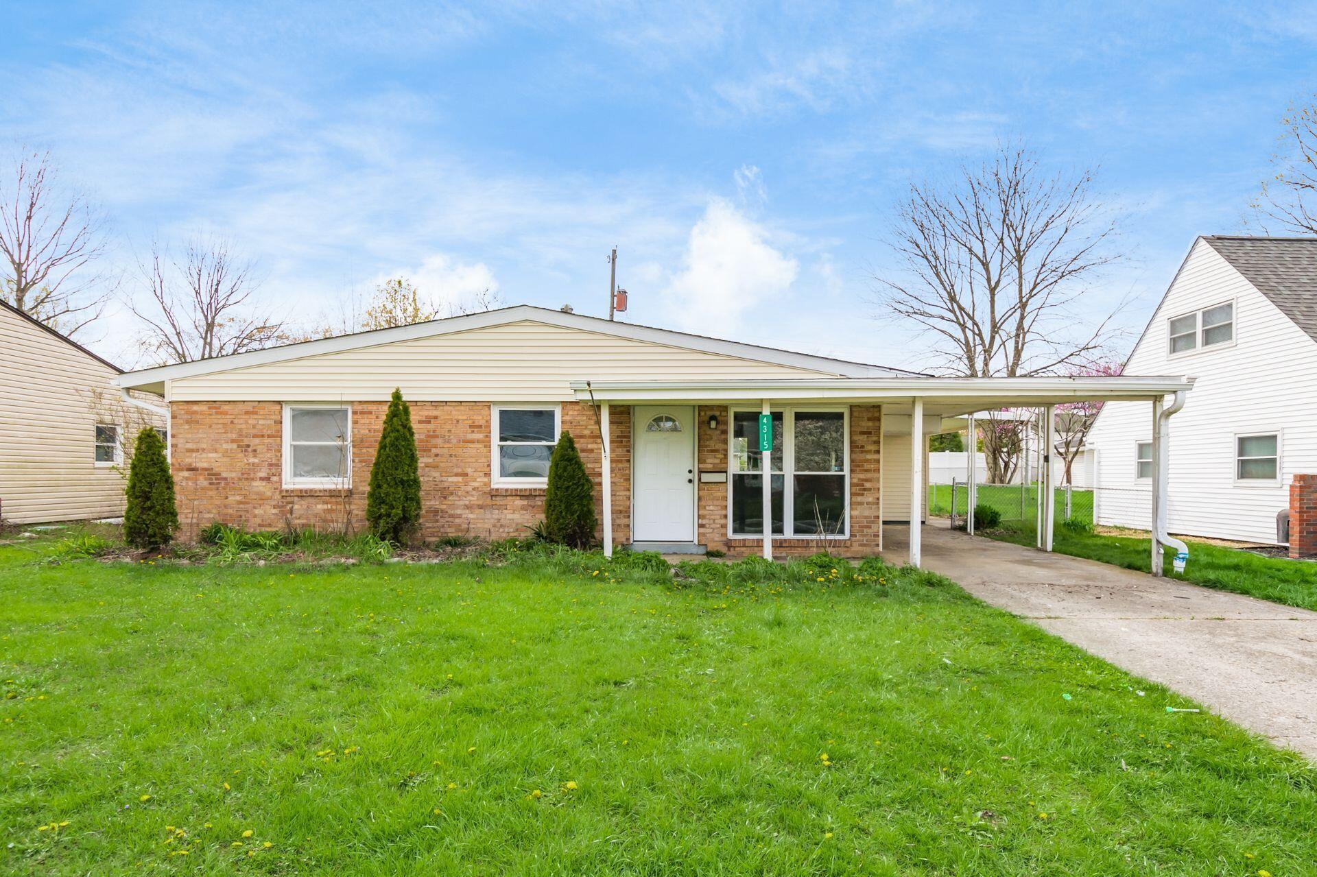 4315 Brookgrove Drive, Grove City, Ohio image 1