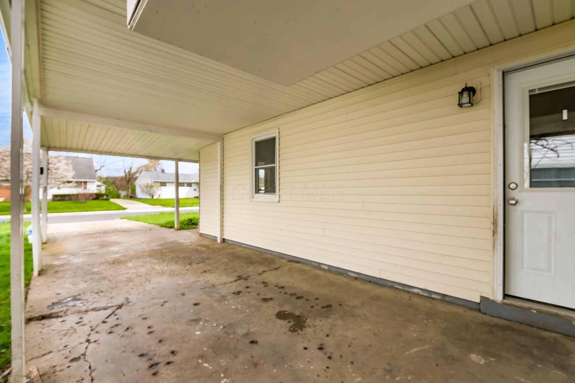 4315 Brookgrove Drive, Grove City, Ohio image 32