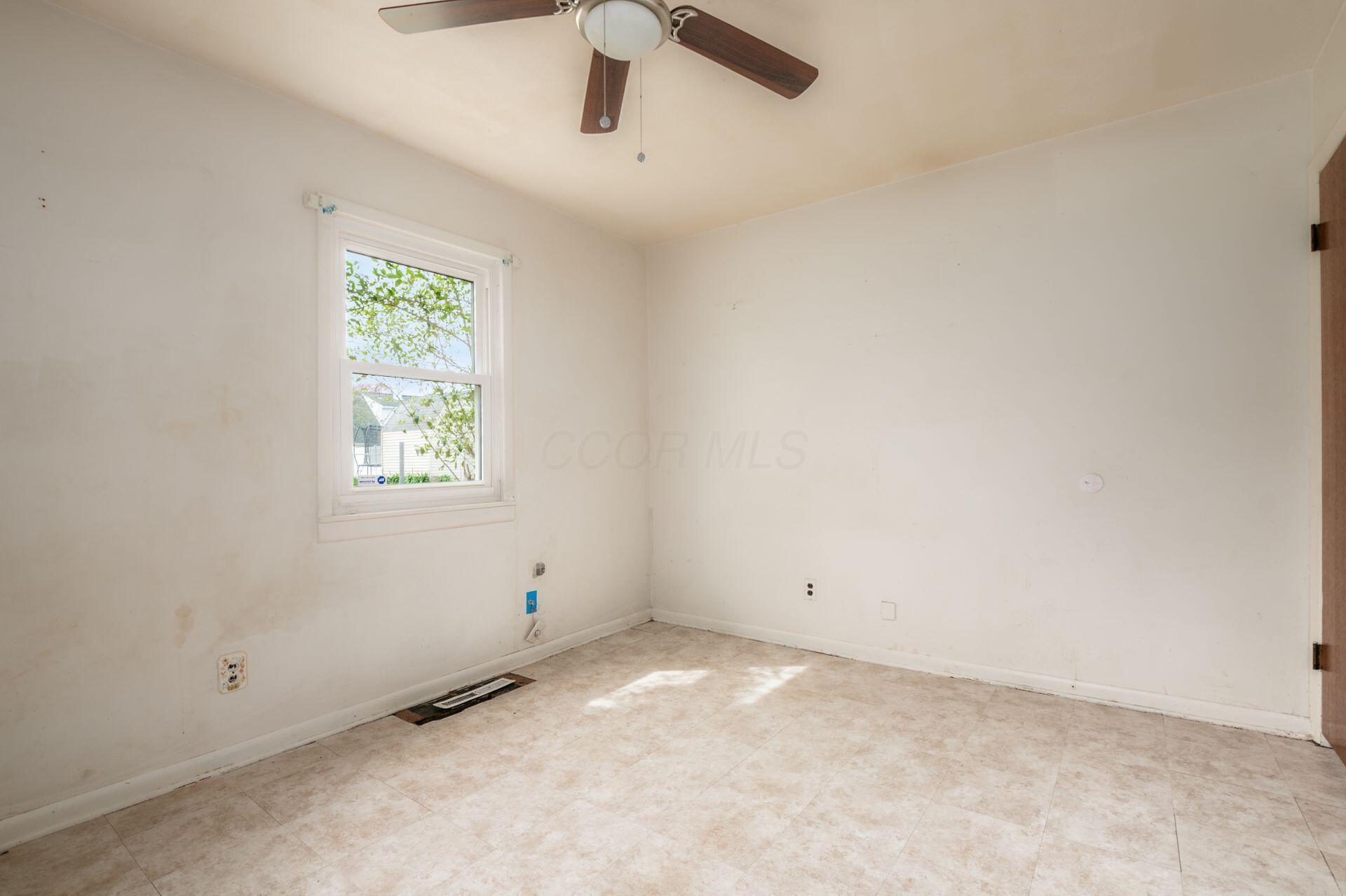 4315 Brookgrove Drive, Grove City, Ohio image 24