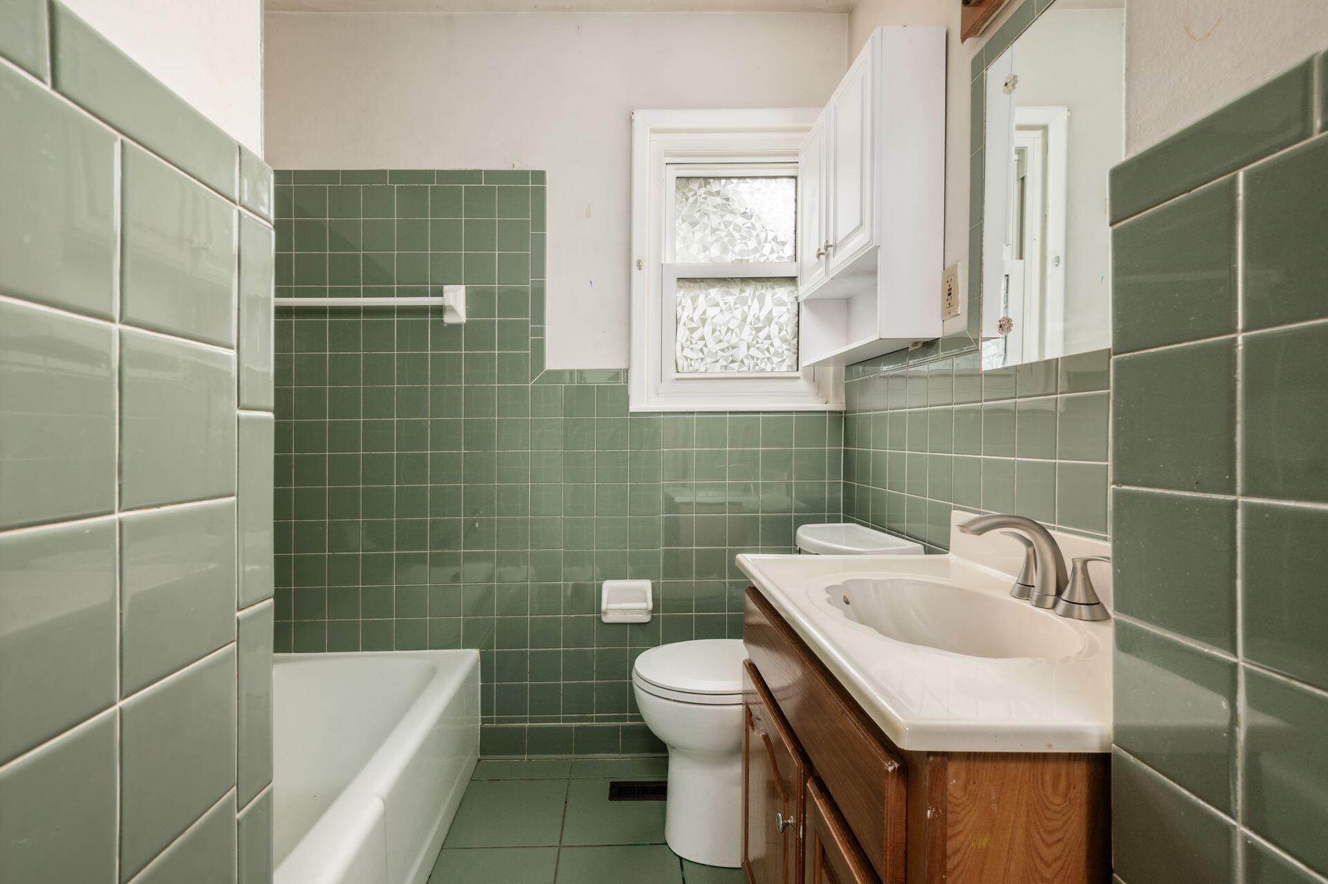 4315 Brookgrove Drive, Grove City, Ohio image 5